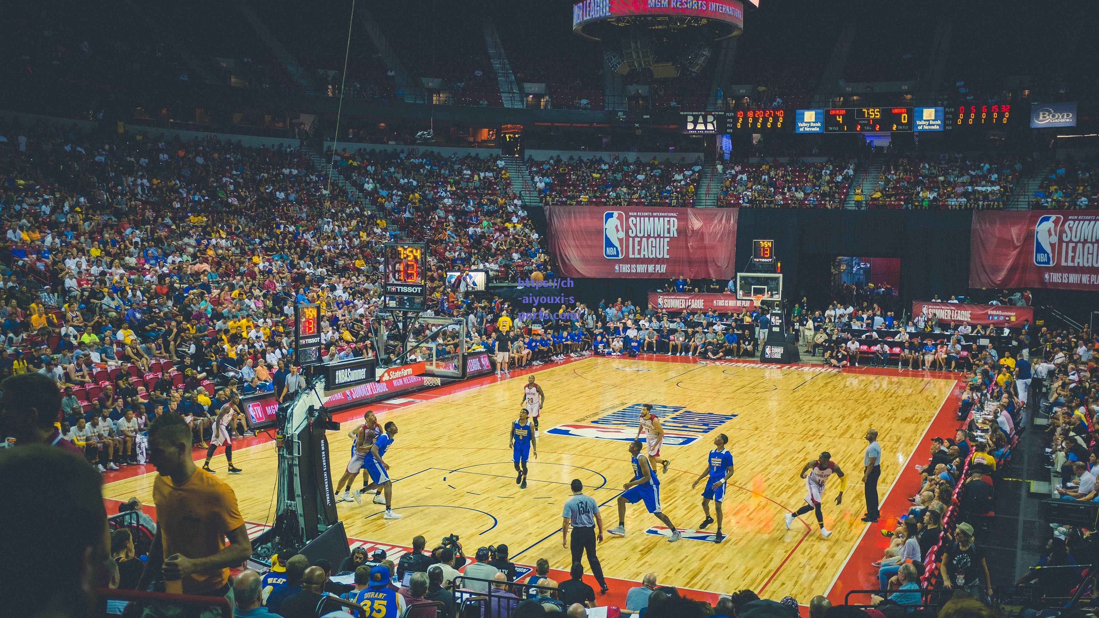 爱游戏平台：神扑定乾坤！闫炳良极限救主，泰山憾失良机